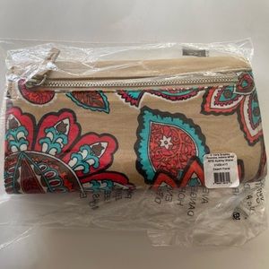 Vera Bradley RFID Audrey Wallet in Desert Floral NWT!